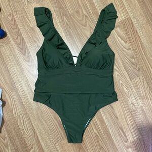 BNWT Cupshe Swim